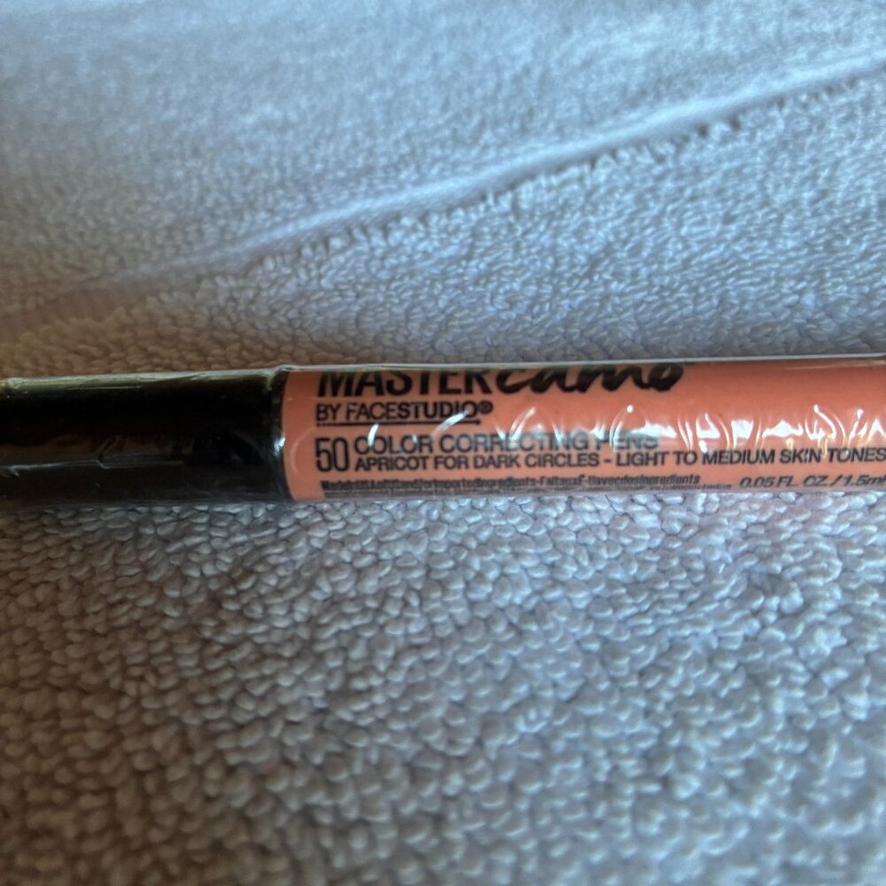 Maybelline Master Camo Color Correcting Pen, Apricot For Dark Circles, light-med